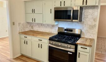 105 DOROTHY Dr, Bisbee, AZ 85603