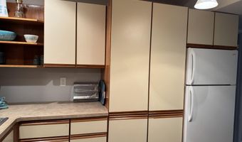 1407 S 2nd St, Aberdeen, SD 57401