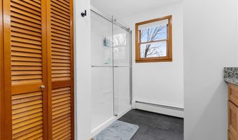 193 Fairway Dr, Akron, OH 44333