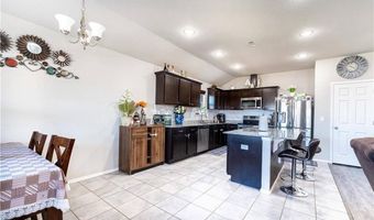 6704 Pilgrim Rd, Bentonville, AR 72713