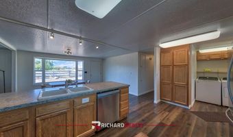 52 Road 8UC, Clark, WY 82435