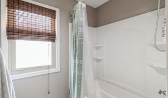 1330 Woodstock Ave, Ames, IA 50014