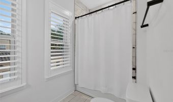 375 NIBLICK Way, Orlando, FL 32804