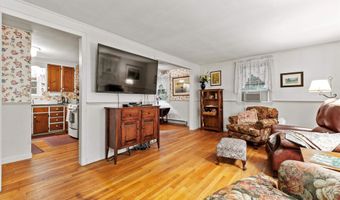 20 Juniper Dr, Amherst, NH 03031