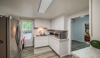 6700 State Route 80 E, Arlington, KY 42021