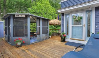 6 Beechwood Cir, Cromwell, CT 06416