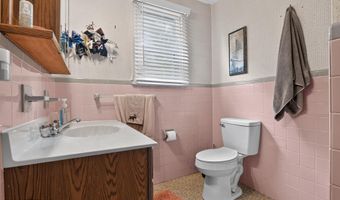 28 Cedar St, Bayville, NJ 08721