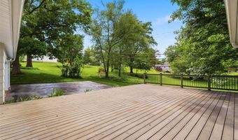 259 White Tree Ln, Ballwin, MO 63011