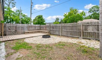 92 W 13TH St, Atlantic Beach, FL 32233