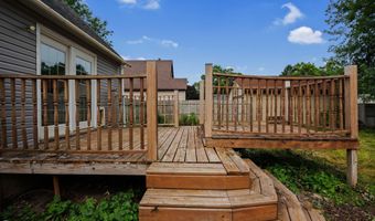 1304 10th Ave NW, Austin, MN 55912