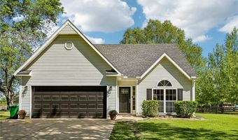 204 E 8th St, Adrian, MO 64720