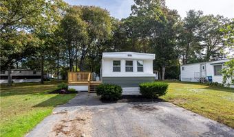 17 Park Ln, Coventry, RI 02816