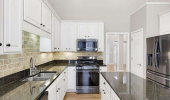 4814 Galloways Farm Ct, Acworth, GA 30101