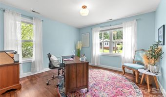 118 Houston St, Asheville, NC 28801