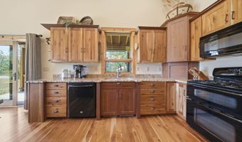 35 LUCY Cir, Alpine, WY 83128