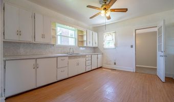 14828 Gaskill Dr NE, Alliance, OH 44601