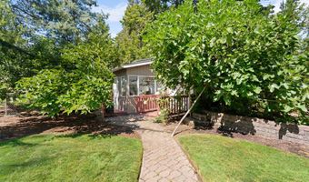 7225 SW JUNIPER Ter, Beaverton, OR 97008
