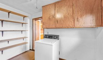 322 S Hilltop Rd, Apache, OK 73006