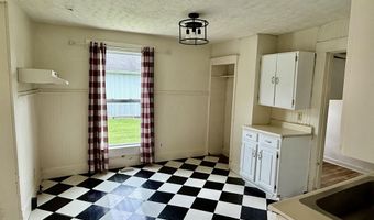 921 Lincoln Ave, Bedford, IN 47421
