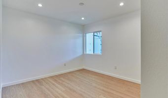 402 E 93rd St E, Los Angeles, CA 90003
