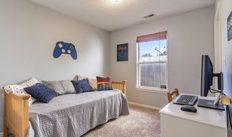 8140 Maple Stream Ln, Indianapolis, IN 46217