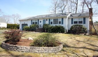 72 Atlantic Dr, Old Saybrook, CT 06475