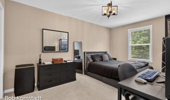 8059 Buttrick Ridge Trl SE, Alto, MI 49302