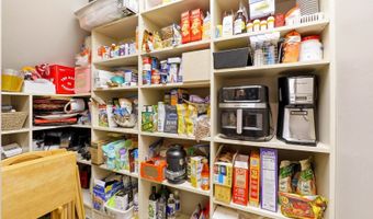 6244 Arnall Ct NW, Acworth, GA 30101