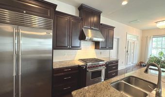 24814 BARRINGTON GROVE Ct, Aldie, VA 20105