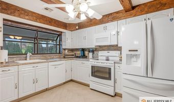 608 Raritan Ave, Atlantic Highlands, NJ 07716