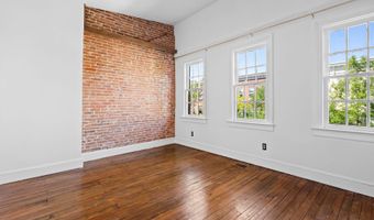 1427 BOLTON St 2, Baltimore, MD 21217