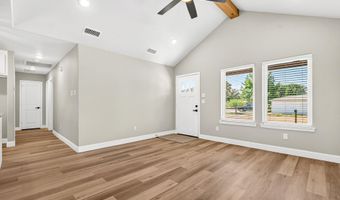 702 11th St, Abernathy, TX 79311