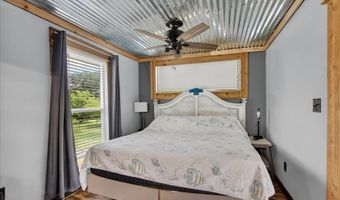 309 Beverly St, Bay St. Louis, MS 39520