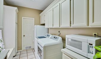 911 Tetbury Pl, Brandon, MS 39047