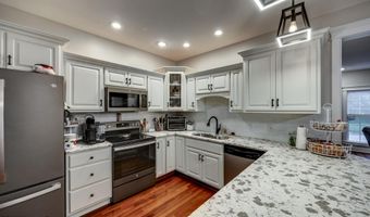 895 Woodlawn Rd UNIT 3, Bardstown, KY 40004