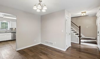 206 NW Ridgeline Dr, Ankeny, IA 50023
