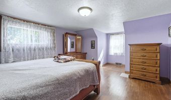 3220 W Grapevine Rd, Ashley, IN 46705
