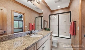 39 Crestview Ln, Banner Elk, NC 28604