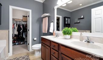 11 Dansford Ln, Arden, NC 28704