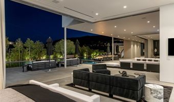 14 Magic Stone Ln, Las Vegas, NV 89135