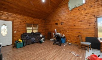 15562 Lawrence 1170, Aurora, MO 65605