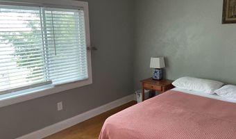 135 S Brittingham Pl, Madison, WI 53715