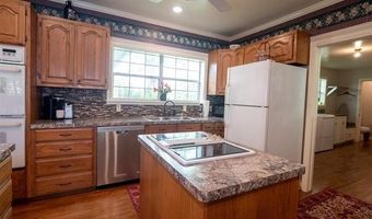 753 Glover Rd, Battiest, OK 74728