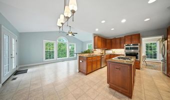 20977 FOWLERS MILL Cir, Ashburn, VA 20147