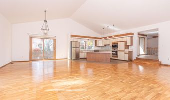 2225 Chaucer Ct, Ann Arbor, MI 48103