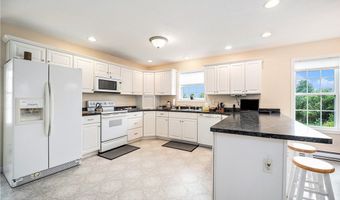 6925 New London Rd, Ashtabula, OH 44004