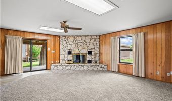 1333 Rose Dr, Alice, TX 78332