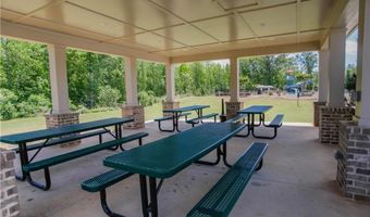 109 Auburn Crossing Dr, Auburn, GA 30011