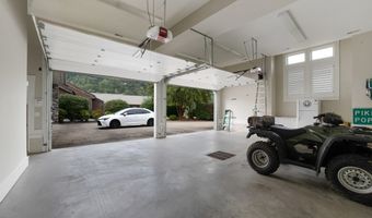 87 Ball Park St, Allen, KY 41601