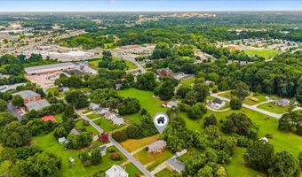 525 Weaver Ave A & B, Archdale, NC 27263